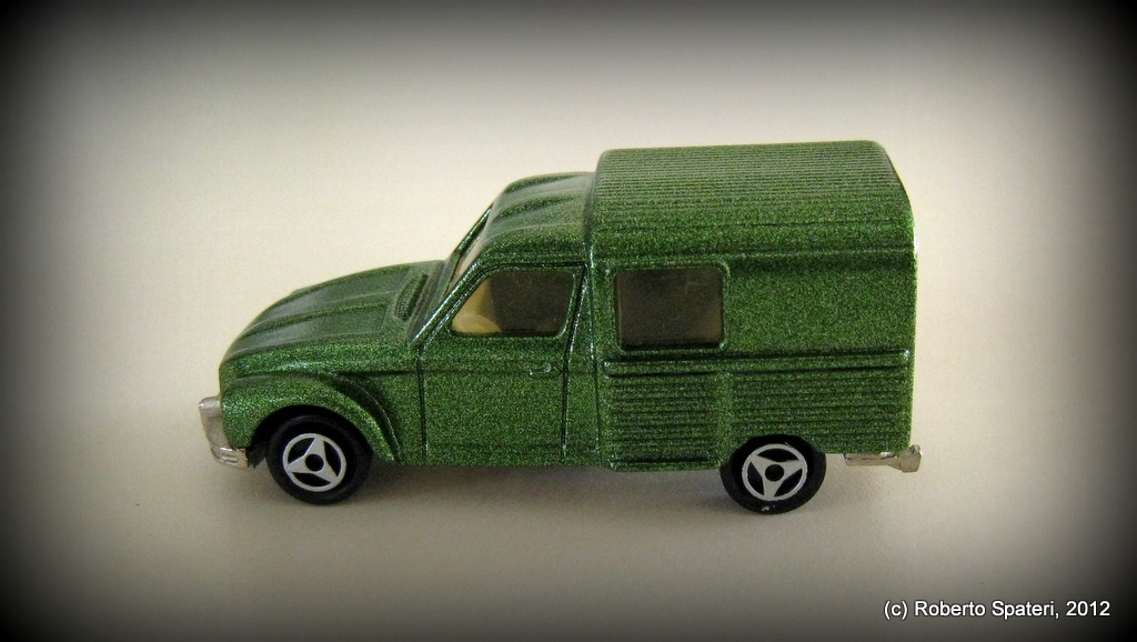 Majorette Citroen Acadiane (n.235)